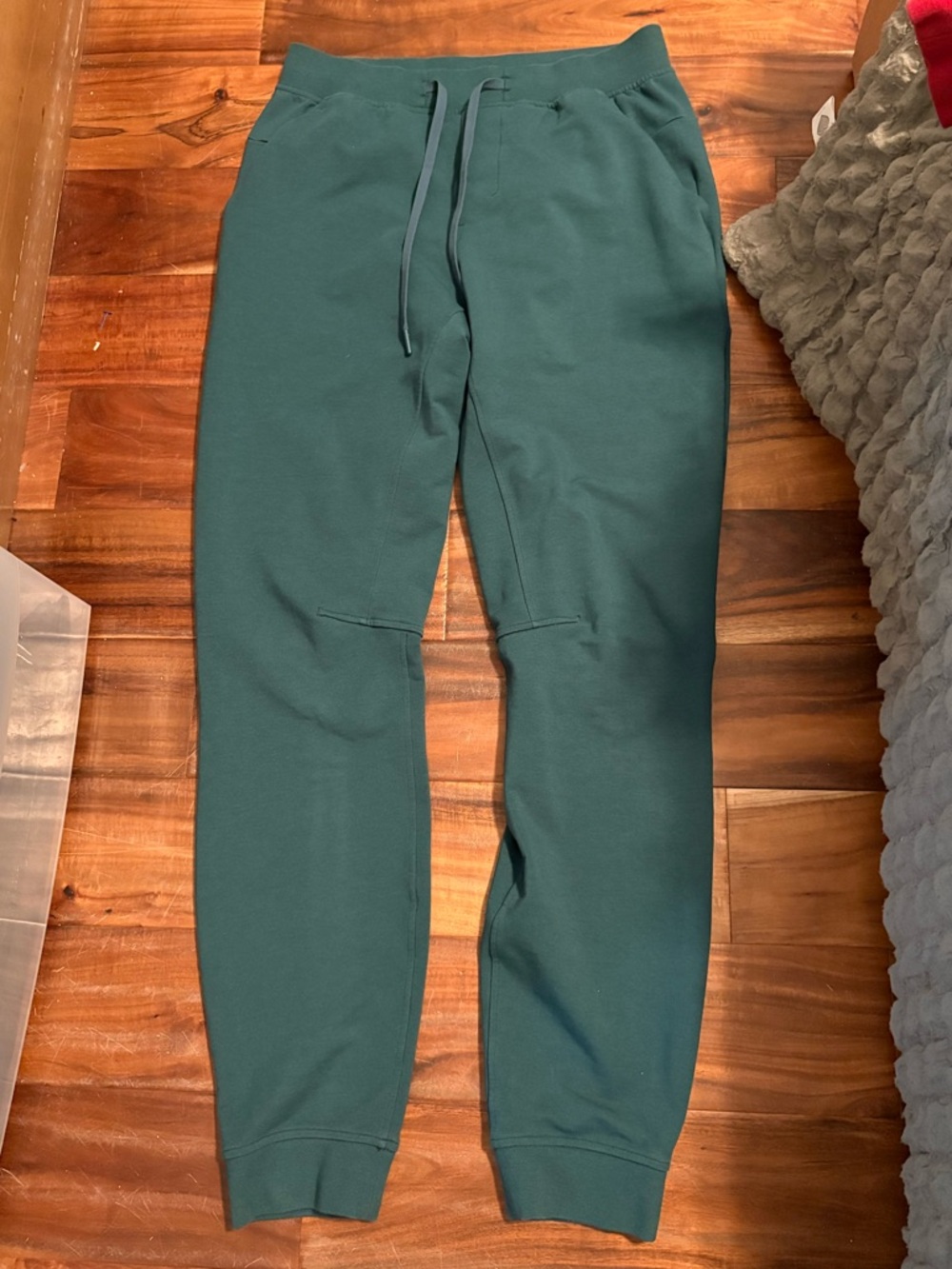 Lululemon City Sweat Jogger Green Jasper Men’s Size M Tapered Athletic (1200) - Picture 1 of 9